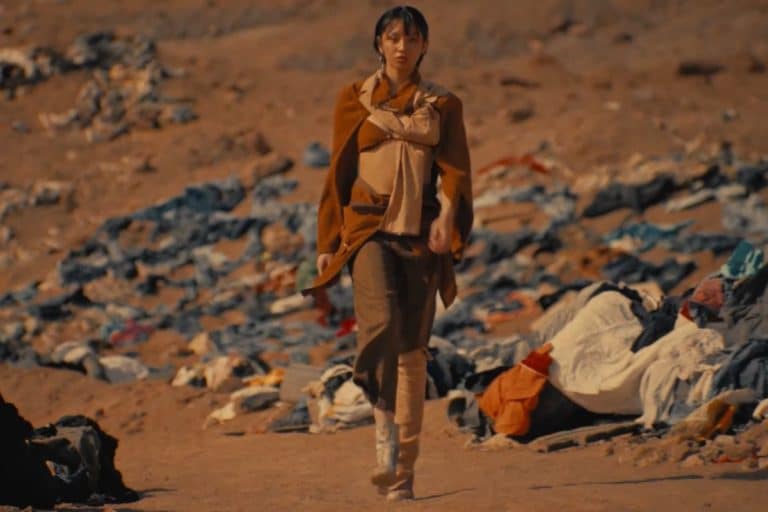Sfilata fast fashion.jpg