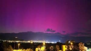 aurora boreale italia scaled.jpg