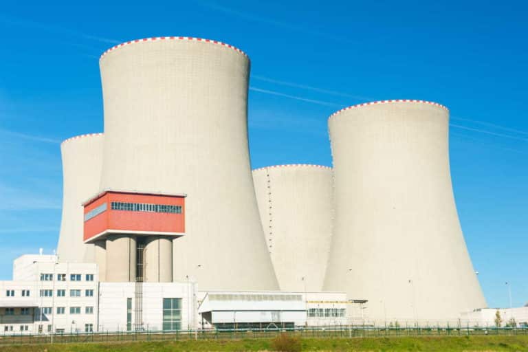 centrale nucleare.jpg
