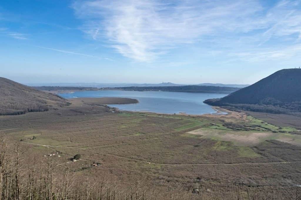 lago di vico.jpg