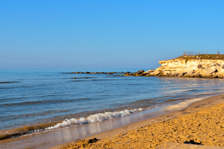 marina di ragusa.png