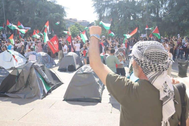 tende uni Gaza.jpg
