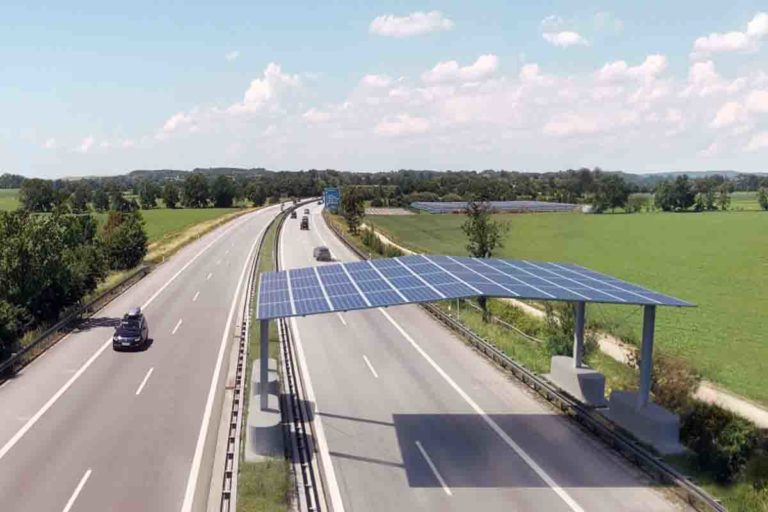 AIT autostrada fotovoltaica.jpg