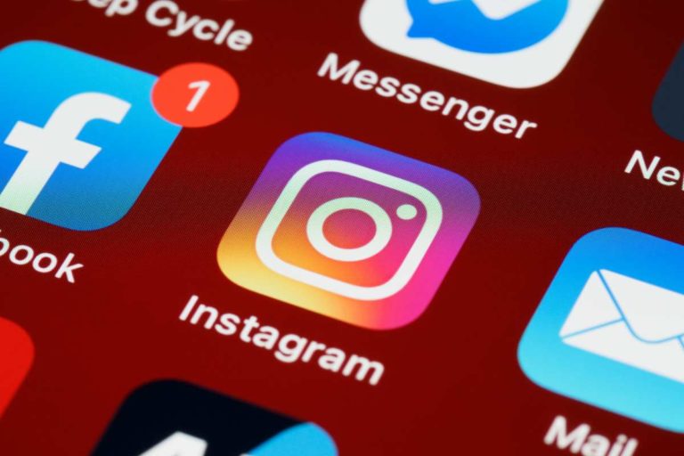 Facebook e Instagram a pagamento.jpg