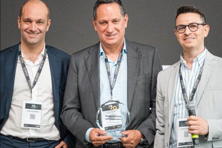 Premiazione ArielCar BTheOne e1719315530902.jpg