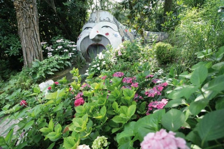 Siamo stati al Giardino Botanico André Heller e siamo rimasti letteralmente a bocca aperta! 8 Rudolf Hirt scultura giardino Heller.jpg