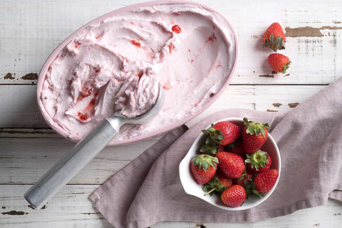 gelato fragola e avocado.jpg