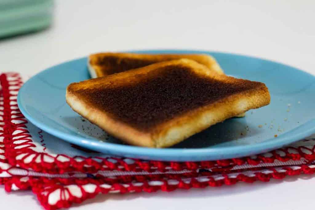 pane tostato acrilammide.jpg