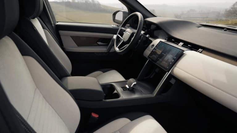2024 land rover discovery sport interior 5 1.jpg
