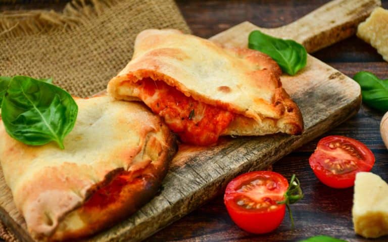 Calzone al forno scaled.jpg