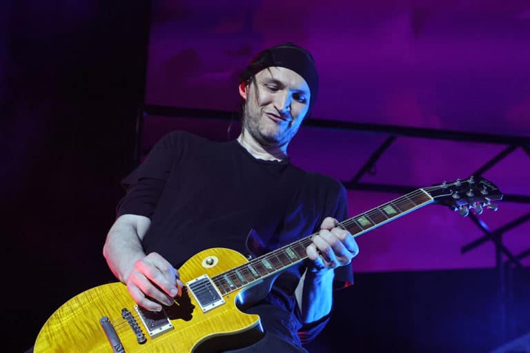 GI Josh Klinghoffer.jpg