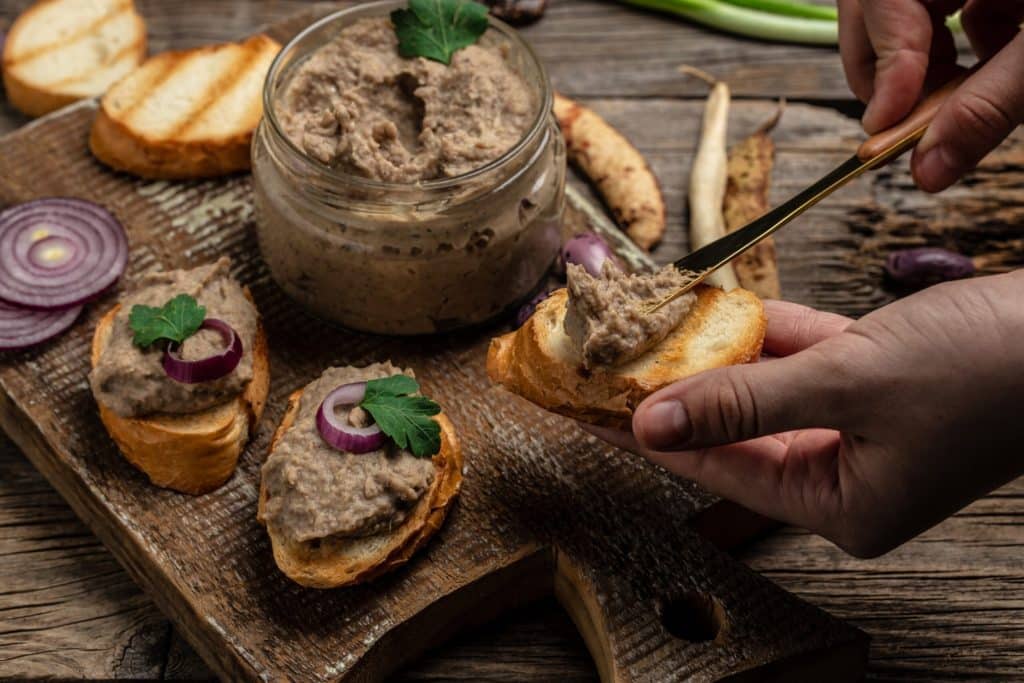 Hummus di lenticchie scaled.jpg