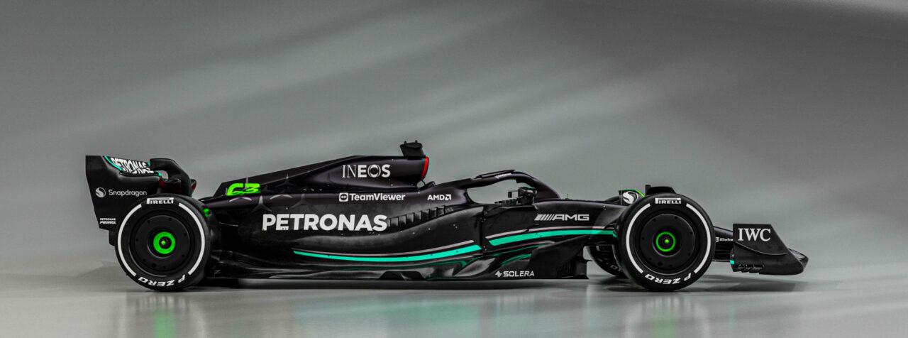 Olio motore PETRONAS Formula 1 e1719905221324.jpg
