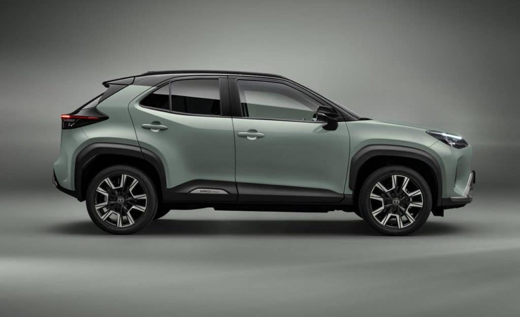 Toyota Yaris Cross 2024 2.jpg