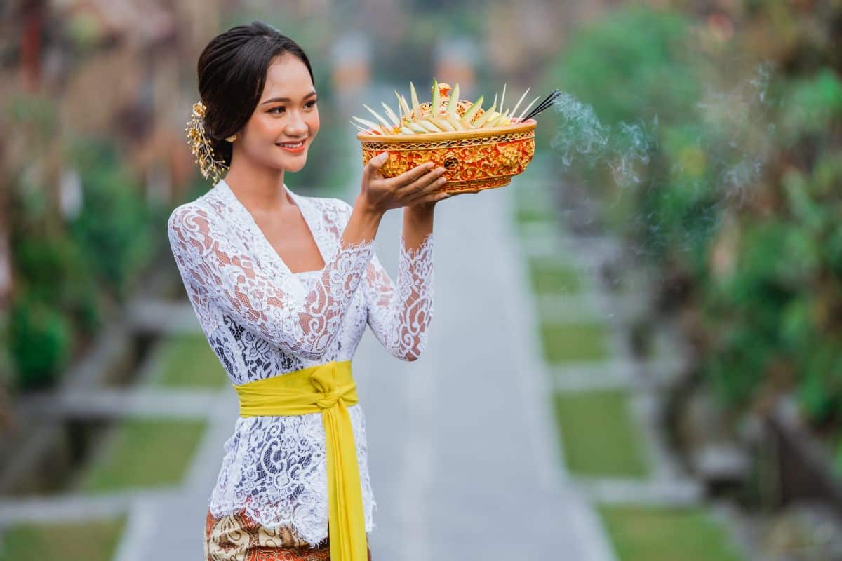 bali festival.jpg