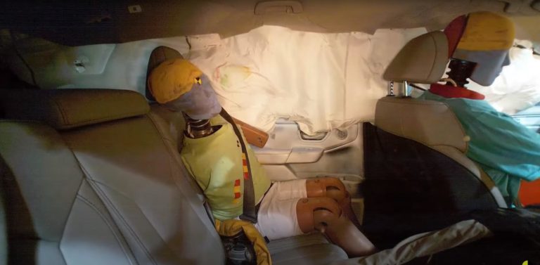 crash test sedili posteriori nhtsa2.jpg