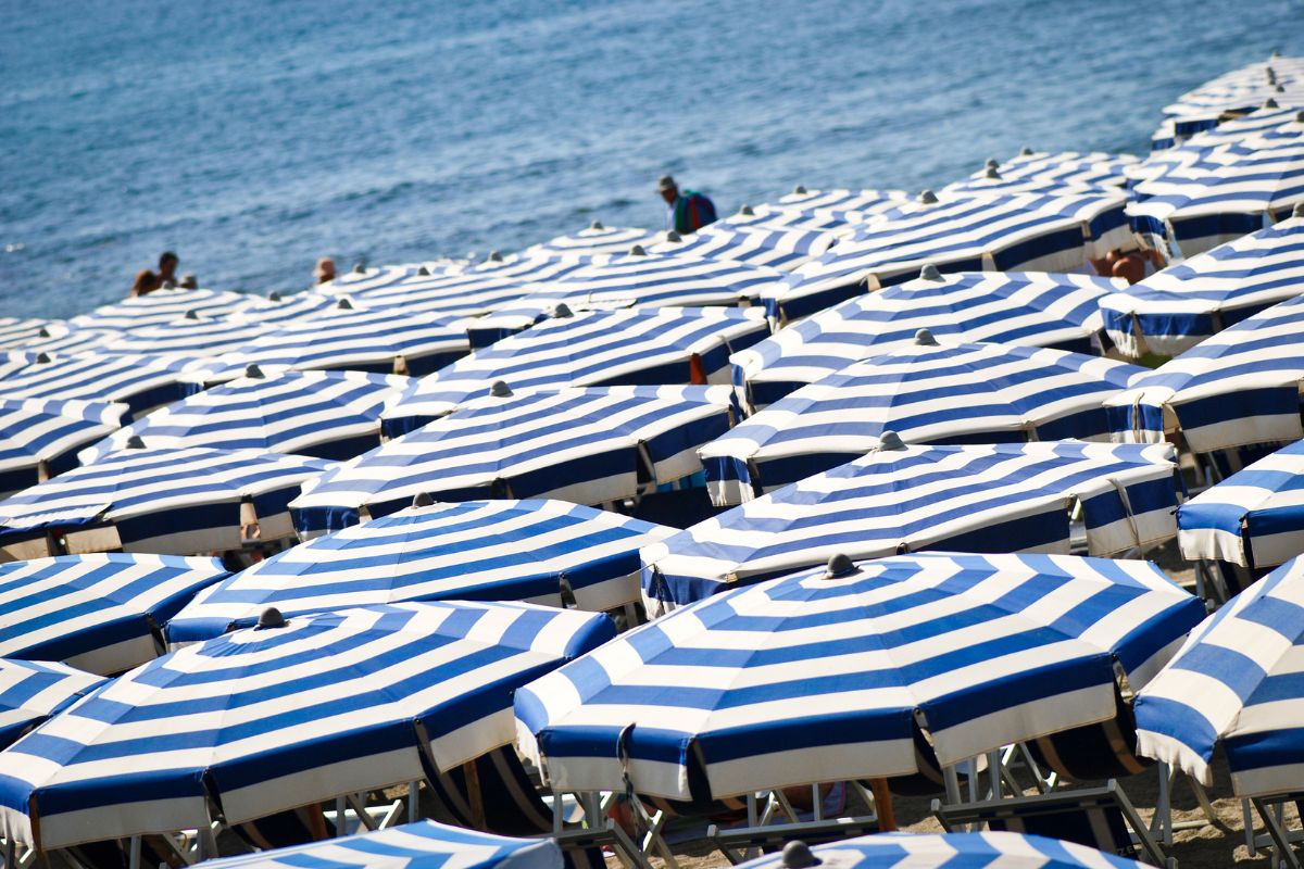 intelligenza artificiale ricerca spiaggia.jpg