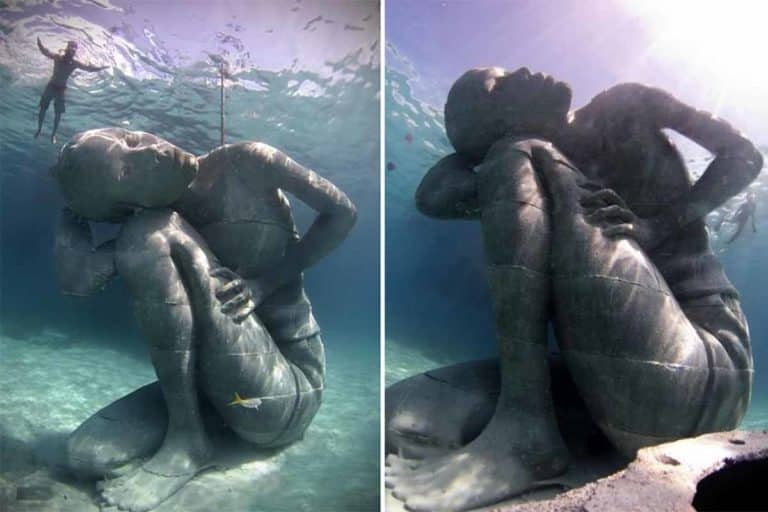 La scultura sottomarina più grande (e spettacolare) del mondo è una donna che sostiene l’oceano sulle sue spalle 10 ocean atlas.jpg