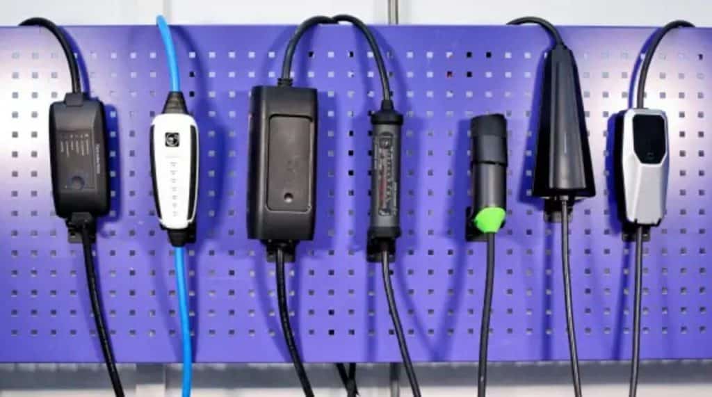 test caricabatterie auto elettriche portatili 2024 4 e1720179685769.jpg