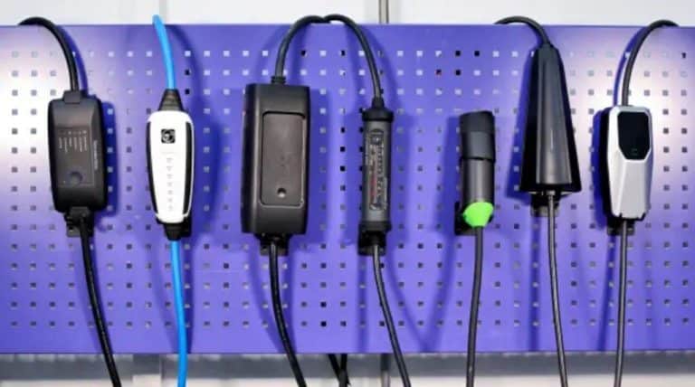 test caricabatterie auto elettriche portatili 2024 4 e1720179685769.jpg