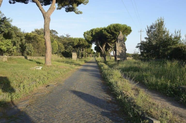 via appia 1 appian way 1 1000x665.jpg