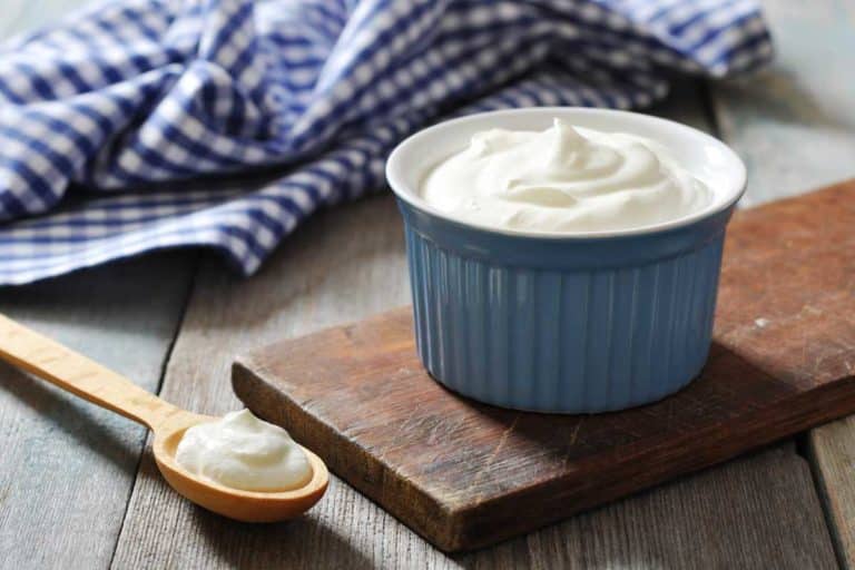 Come fare lo yogurt greco in casa a partire da un vasetto di yogurt bianco 5 yogurt greco.jpg