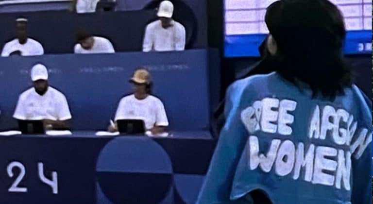 Free Afghan women la breakdancer afghana Manizha Talash sfida il regime alle Olimpiadi.jpg