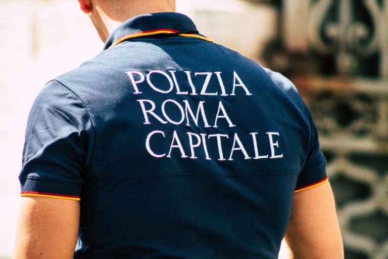 Polizia Roma capitale.jpg