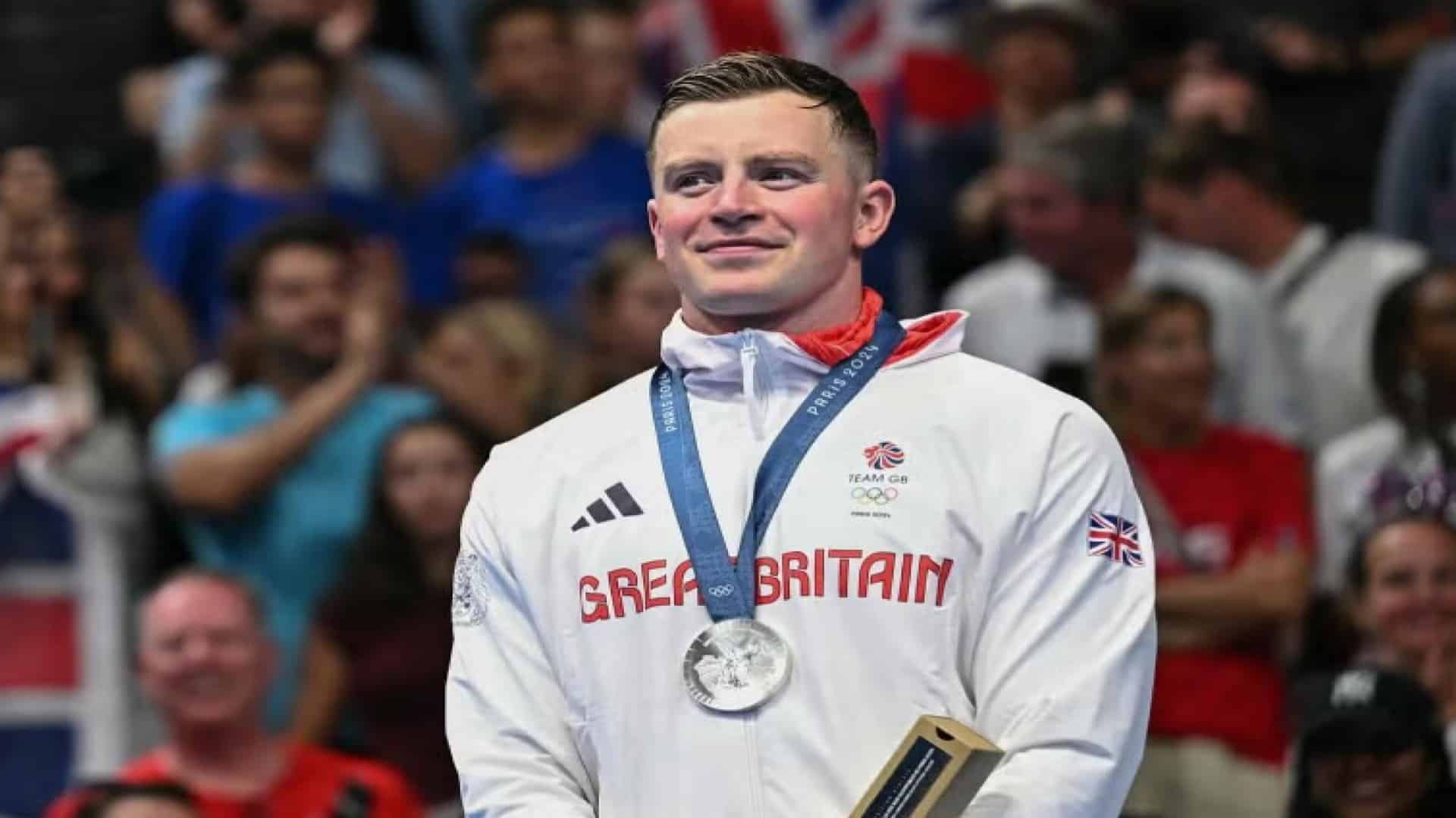 Olimpiadi 2024, non solo Ceccon. Il campione britannico Peaty: «Vermi nel pesce servito al Villaggio» 1 Screenshot 72.jpg