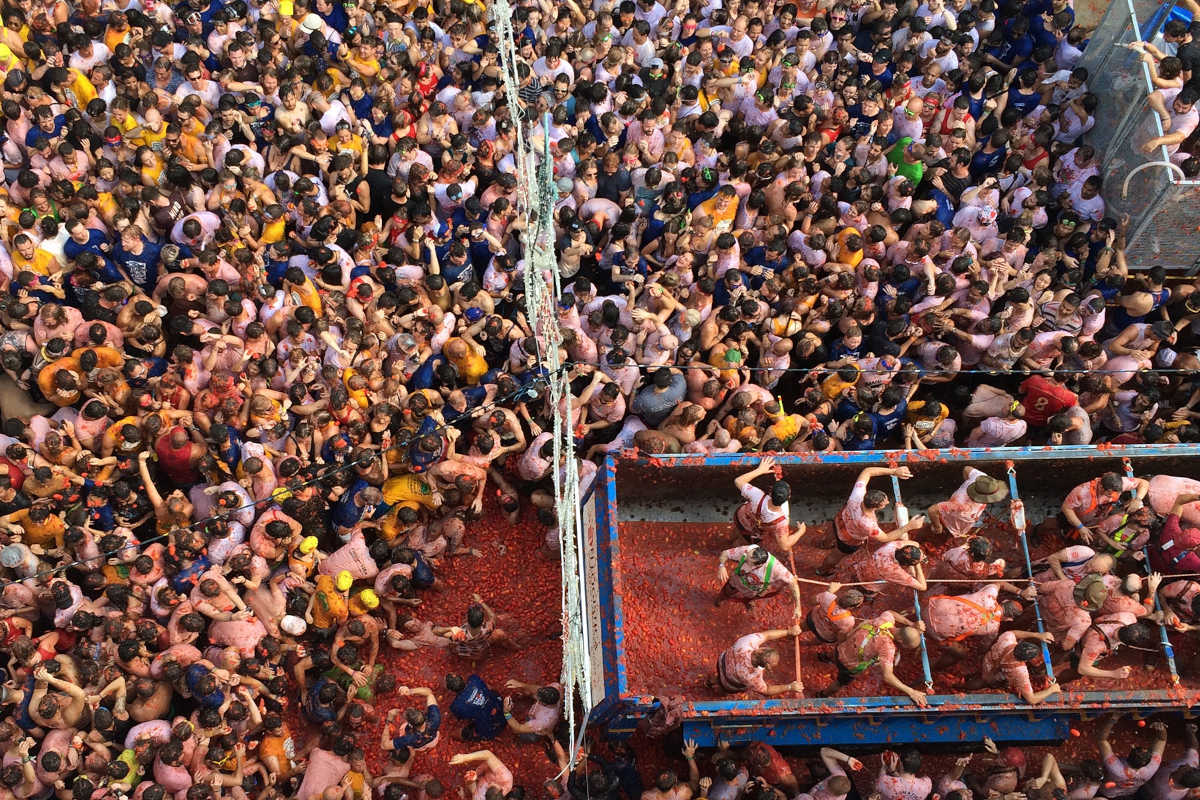 Tomatina.jpg