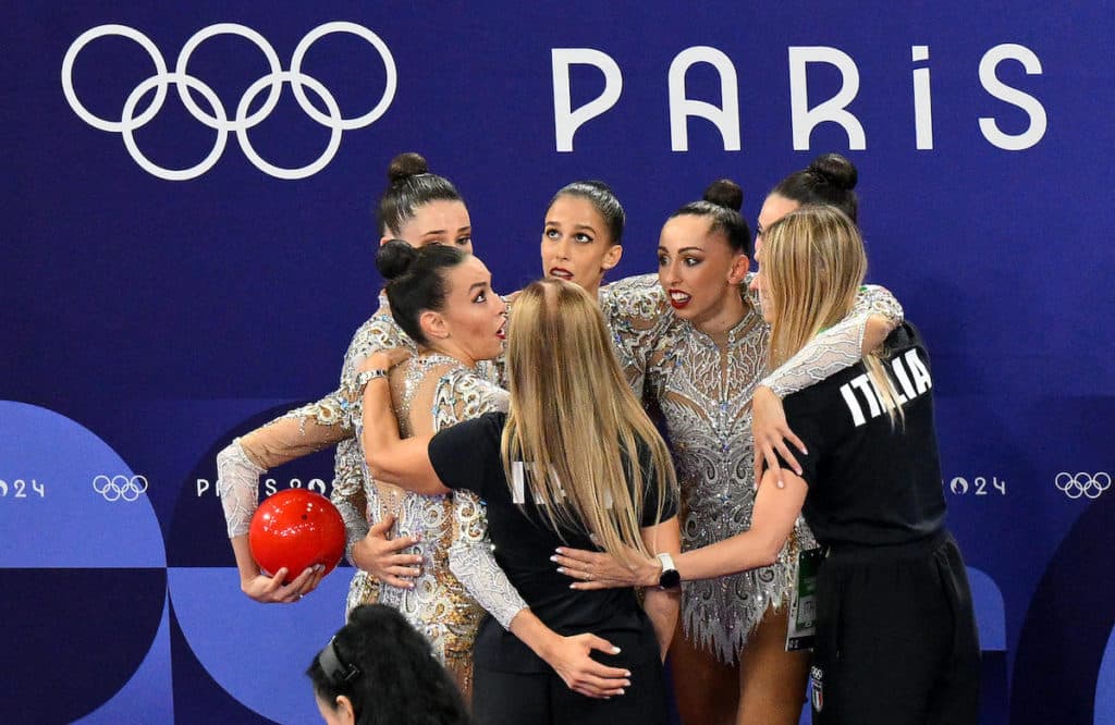 azzurre ritmica.jpg