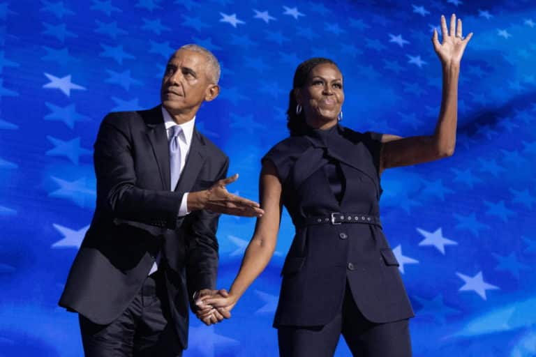 barack michelle obama scaled.jpg