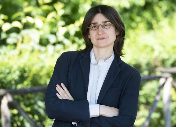 chiara valerio schwa.jpg
