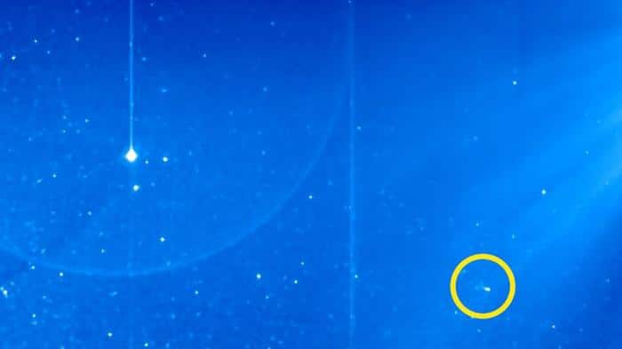 comet m.jpg