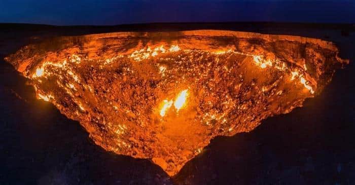 darvaza crater m.jpg