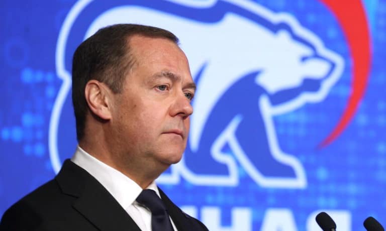 dmitrj medvedev russia.jpg