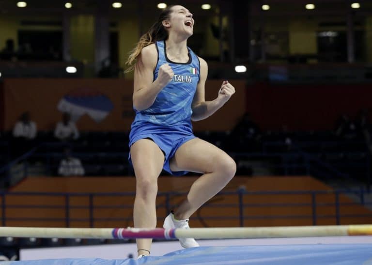 elisa molinarolo body shaming.jpg