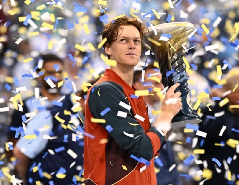 Jannik Sinner vince a Cincinnati: ora è numero 1 al mondo con 2 mila punti di vantaggio su Djokovic – Il video 1 jannik sinner cincinnati.jpg
