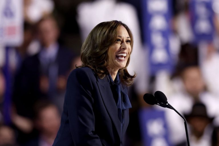 kamala harris dan morain.jpg