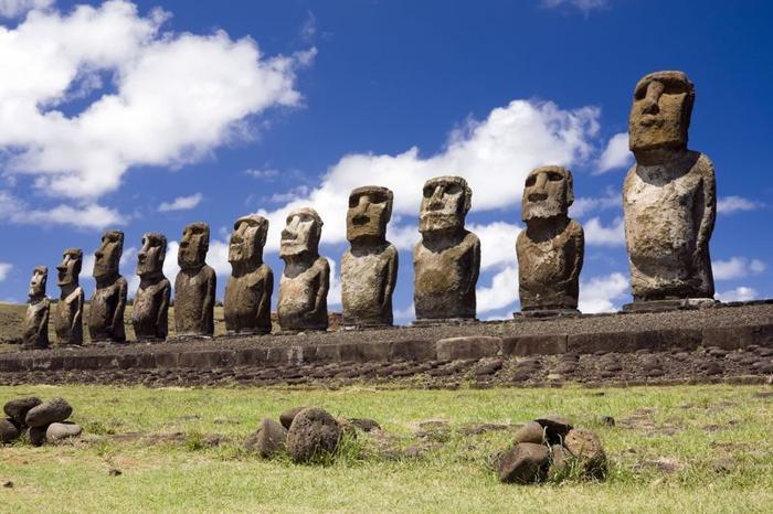 moai m.jpg
