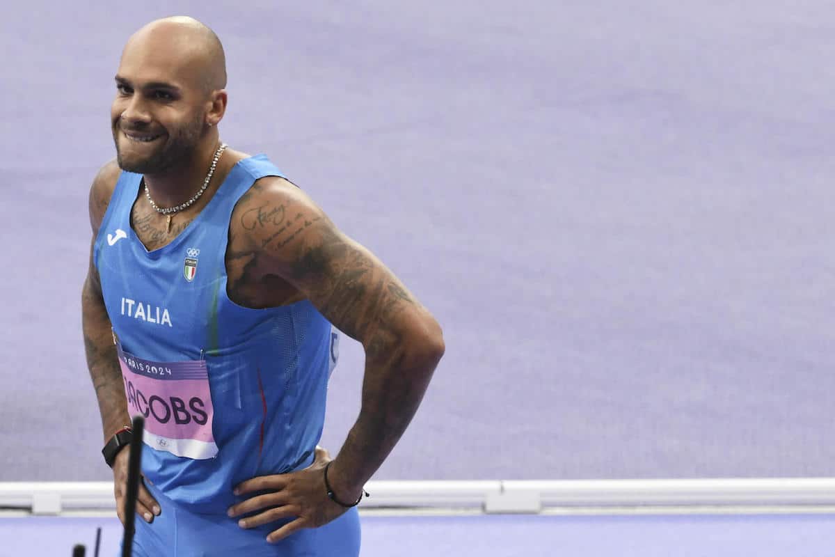 Finale 100 metri, Jacobs corre in 9″85 ma non basta: è quinto. Oro allo statunitense Lyles in 9″79 1 olimpiadi 2024 parigi jacobs finale.jpg