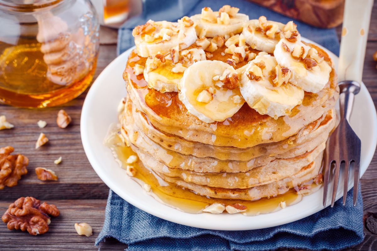 Non solo yogurt greco: i trucchi per preparare i pancake proteici (senza usare proteine in polvere) 1 pancake banana.jpg