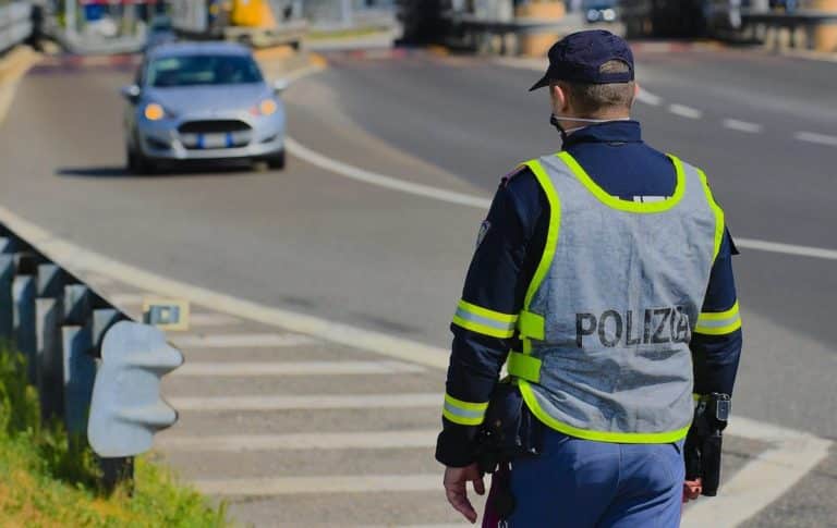 polizia stradale valassina.jpg