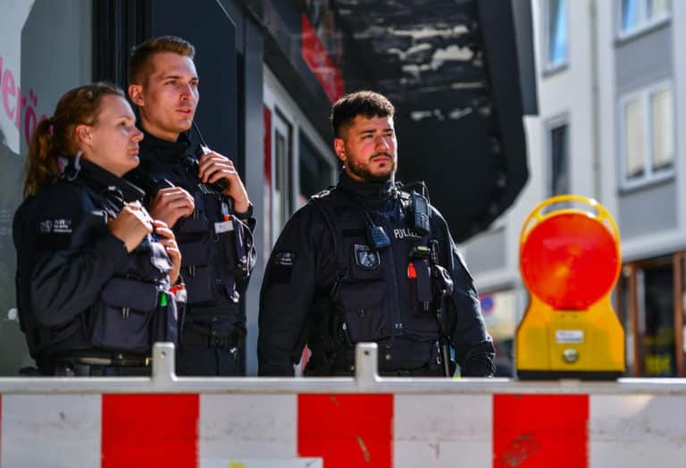 polizia tedesca strage solingen scaled.jpg