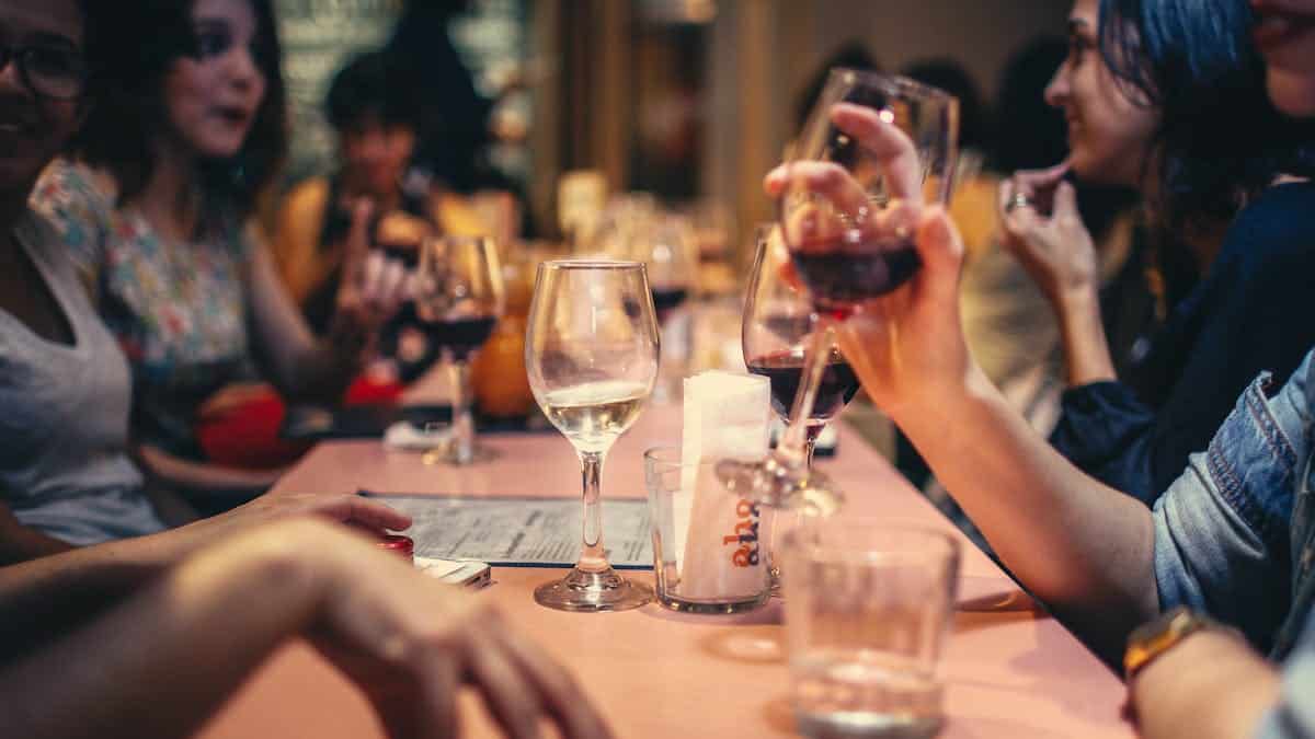 Vuoi mangiare? «Devi ordinare almeno due portate». Scoppia la polemica sui social per la decisione del ristorante di Camogli 1 risotrante.jpeg