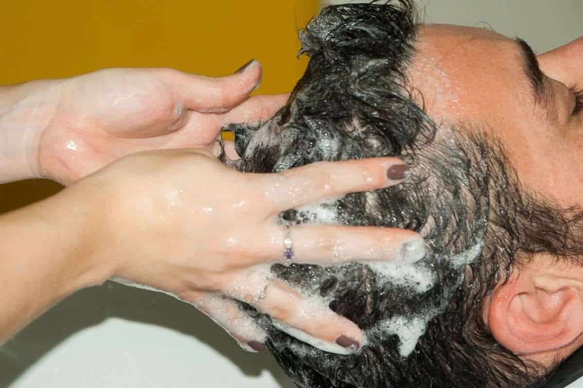 Cosa sono gli shampoo vegani e che differenze hanno con quelli tradizionali 1 shampoo.jpg