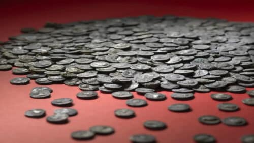 silver coins 1 500x281.jpg
