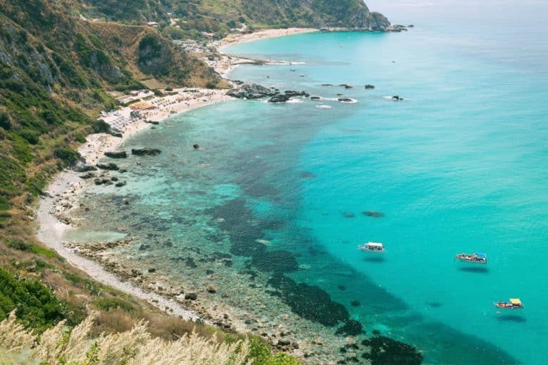 spiaggia capovaticano calabria.jpg