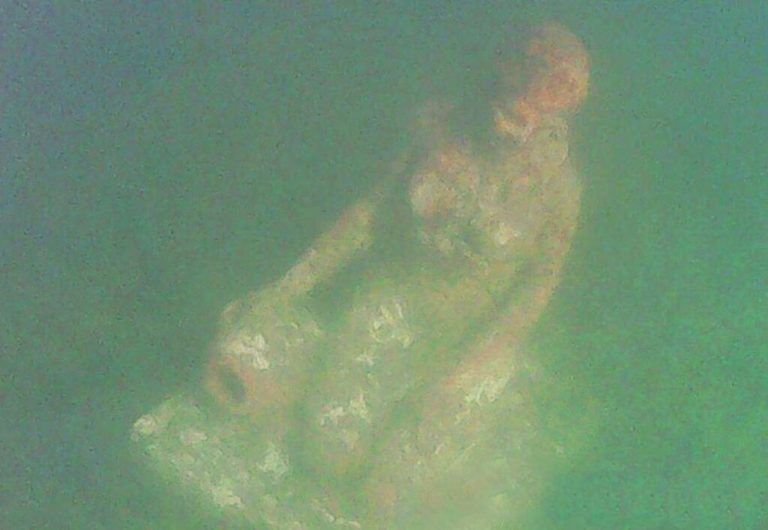 statua lago vico 1024x707.jpg