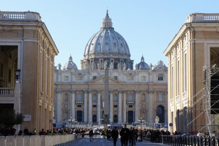 vaticano pannelli solari.jpg